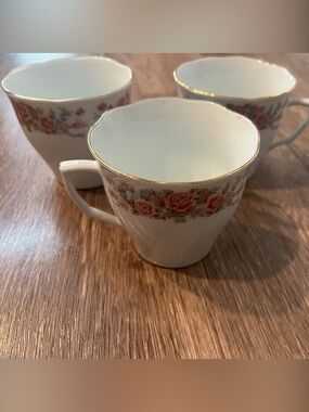 Vintage Remington China Red Sea Classic Pink Rose Porcelain Teacup - Set of 3